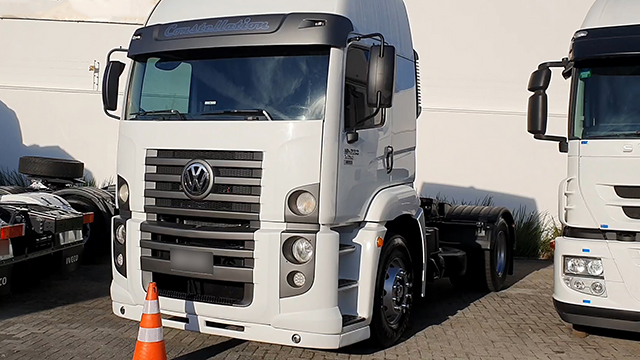 LOTE 002 Volkswagen 19.320 Constellation