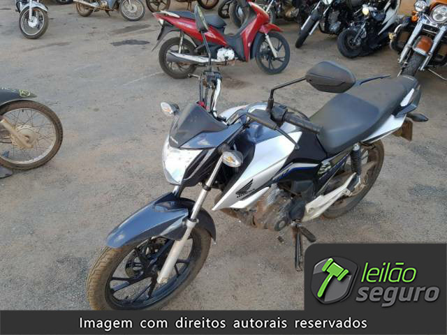 LOTE 050 HONDA CG 160 TITAN CBS FLEXONE 
