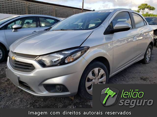 LOTE 008 CHEVROLET ONIX 
