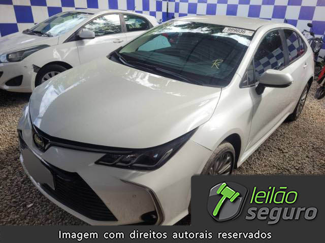 LOTE 008 TOYOTA COROLLA 