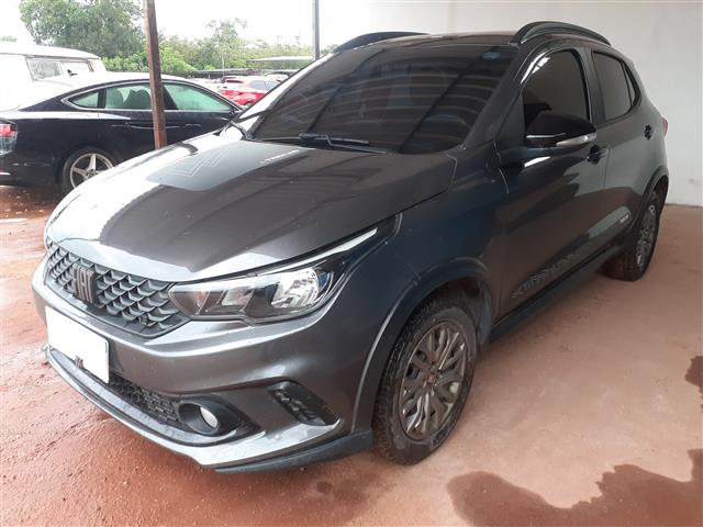 LOTE 072 FIAT ARGO TREKKING 1.3